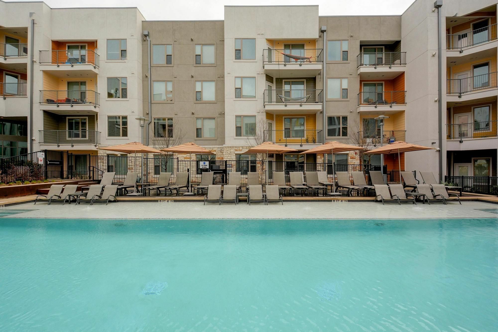 Locale Eastside Aparthotel Austin Exteriör bild